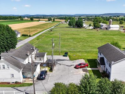 Property at 15 Stoltzfus Ln, Leola, PA
