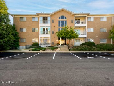 8503 Atrium Dr APT 104