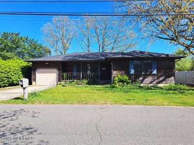 1125 Seaman Avenue