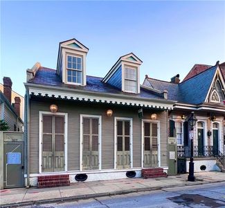 1117-19 Bourbon St
