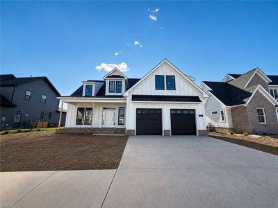 8904 River Cres