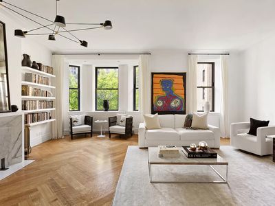 235 W 75th St APT 505