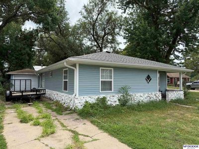 939 W Linden Ave