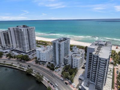 2457 Collins Ave APT 201