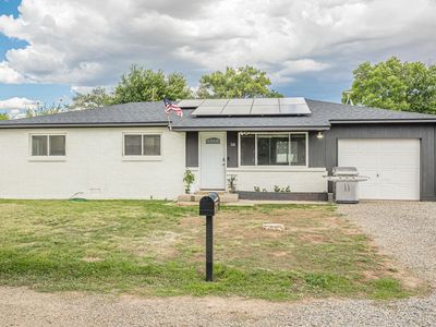 310 Zuni Dr