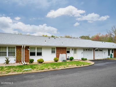 343B Canterbury Court #1002