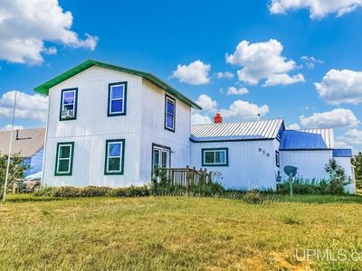 513 W Victory Way