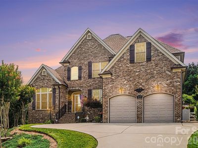1694 Avalon Dr