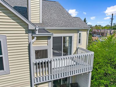2201 S Huron Pkwy APT 4