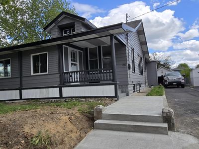 26 Lawnwood Avenue