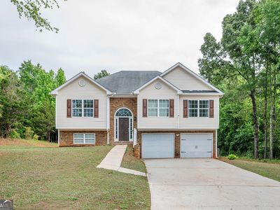 80 Lumby Ln
