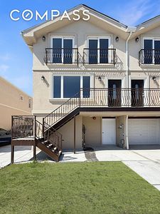 3737 Cypress Ave