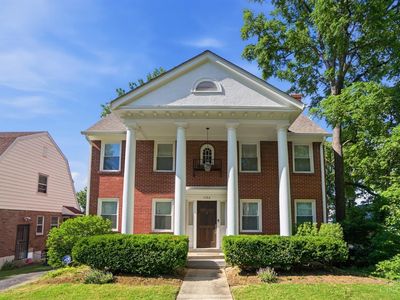 1132 Fenmore Dr