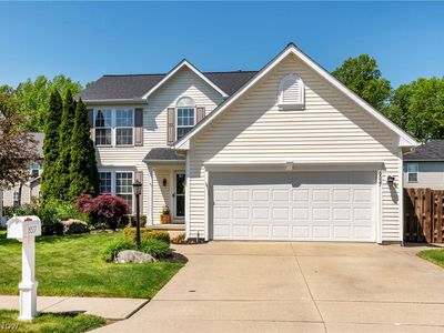 8537 Bentley Dr