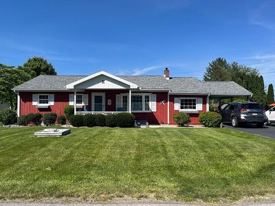1131 Centre St
