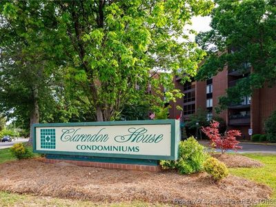 1100 Clarendon St APT 608