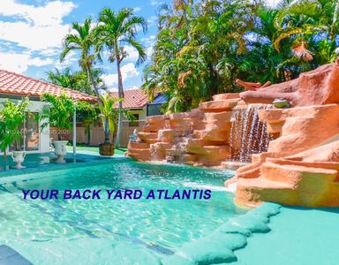 2900 NW 25th Way