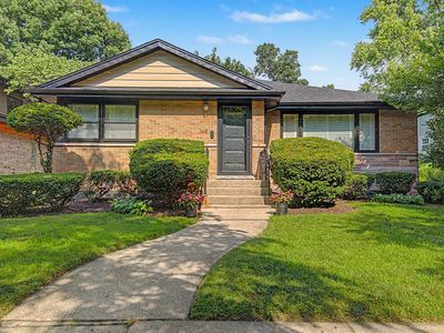 1112 S Maple Ave