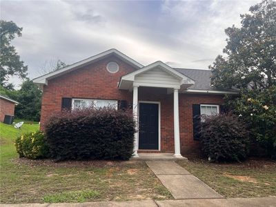 728 Meagan Ln
