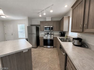 Property at 130 Avenida Del Sur, Clewiston, FL