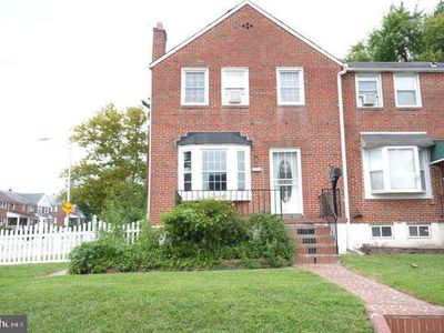 5700 Maplehill Rd