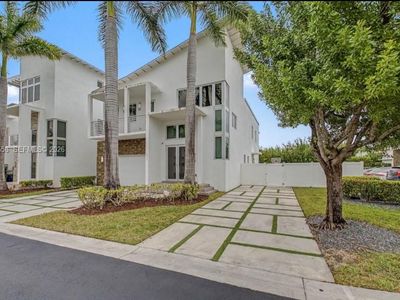 3341 NW 84th Ct
