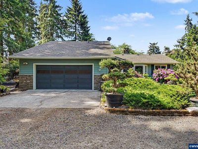 3266 Talbot Rd S