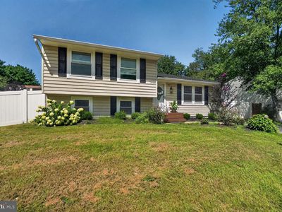 19200 Saint Johnsbury Ln