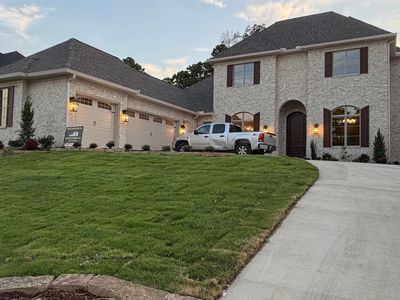 64 Miramont Cir