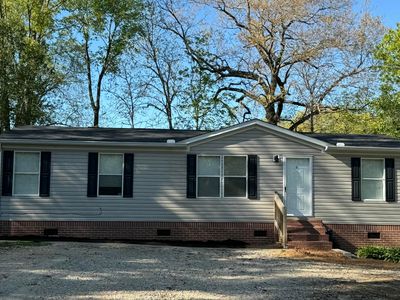 25 Lone Oak Dr