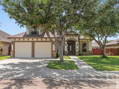 2021 Stonehaven Dr