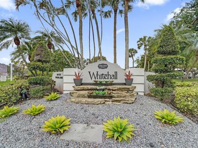 1502 Whitehall Dr APT 305