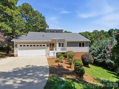 2494 Cherry Ln