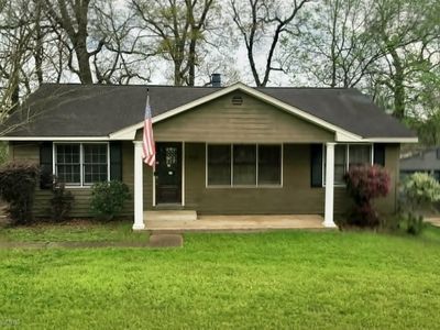 3033 Willow Lane Dr