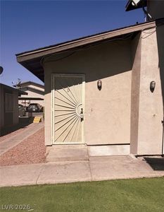 213 N 18th St APT D