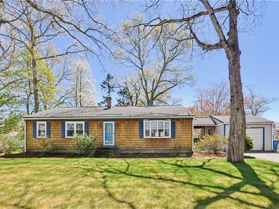 26 Alton Ave