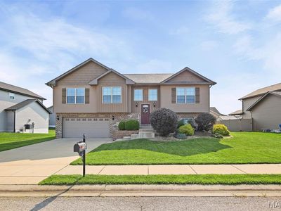 Property at 607 W 5th St, Saint Jacob, IL
