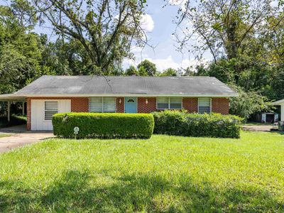 403 Berkshire Dr