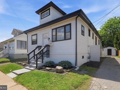 Property at 131 Homecrest Ave, Ewing, NJ