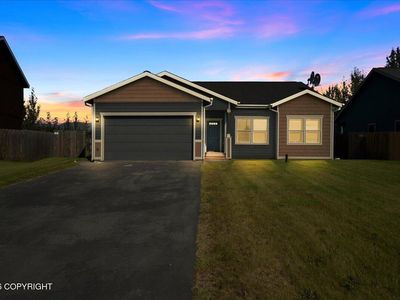 1165 W Mike St