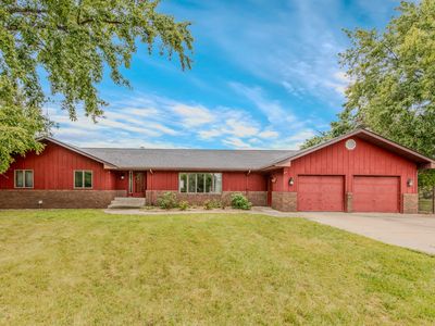 2606 E 28th Rd