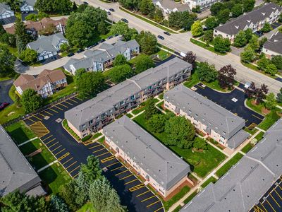 884 S Plum Grove Rd APT 111