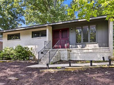 1207 Cliffwood Dr