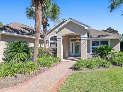 285 Tequesta Dr