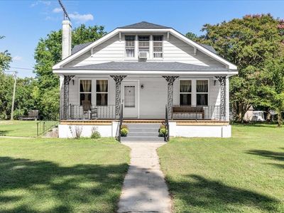 661 N Main St