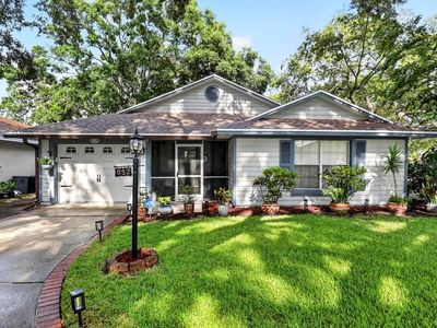 852 FRANKLIN CIRCLE
