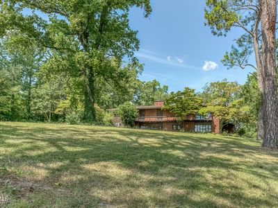 801 Cloudland Dr