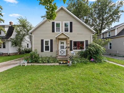 1518 Elm St