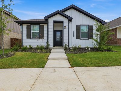 6736 Windfall Dr