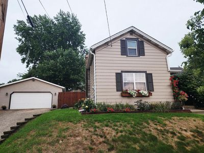 907 N Second STREET